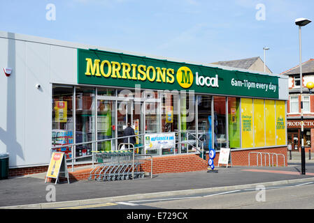 Morrisons lokalen Supermarkt Stockfoto