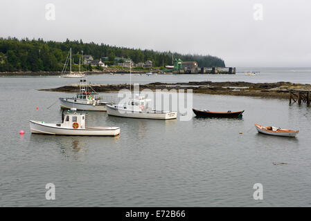 Boote Bass Harbor, Maine Hummer. Stockfoto