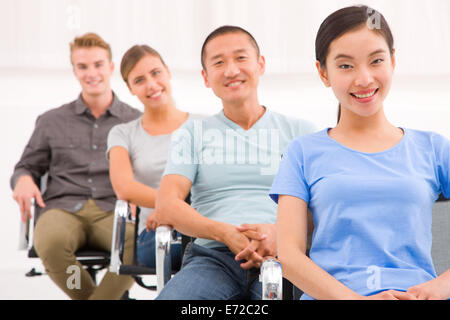 Multi ethnischen Gruppe von Menschen im seminar Stockfoto