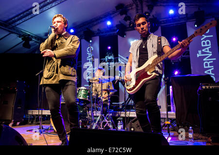 Segrate, Mailand, Italien. 3. September 2014. Die britische Rockband THE CARNABYS tritt im Circolo Magnolia Eröffnungsshow von Blondie Credit: Rodolfo weitertransferiert/Alamy Live News Stockfoto