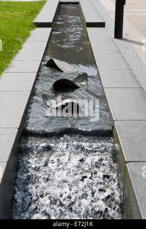 Wasserspiel im Dom Gärten, Manchester, England, UK Stockfoto