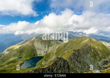 Landschaft vom Capra-See, Fogarascher Berge, Rumänien. Stockfoto