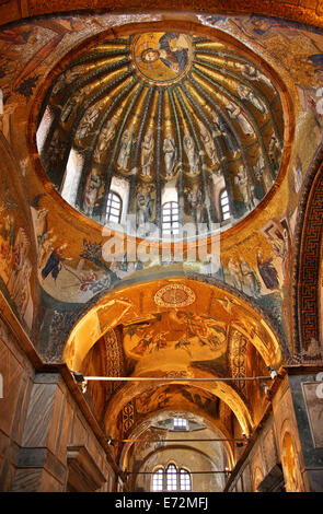 Einer der Kuppeln in Chora-Kirche, mit einem schönen Mosaik von Jesus Christus ("Pantokrator"), Istanbul, Türkei Stockfoto