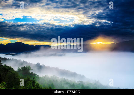 Sonnenaufgang mit schönen Berg für Adv oder anderen Zweck Verwendung Stockfoto