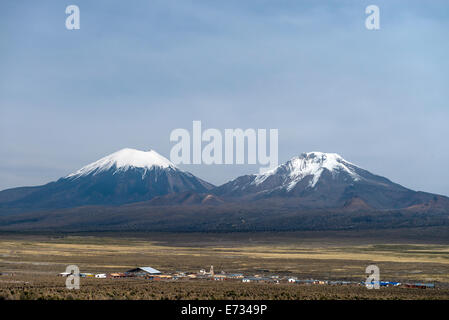 Parinacota Bergblick Sajama Nationalpark Bolivien, Südamerika Stockfoto