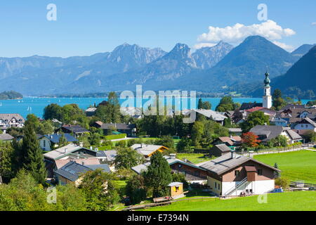 Erhöhten Blick auf St. Gilgen, Wolfgangsee, Flachgau, Salzburger Land, Oberösterreich, Österreich, Europa Stockfoto