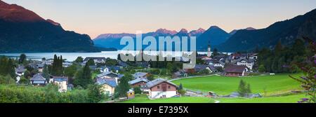 Erhöhten Blick auf St. Gilgen, Wolfgangsee, Flachgau, Salzburger Land, Oberösterreich, Österreich, Europa Stockfoto