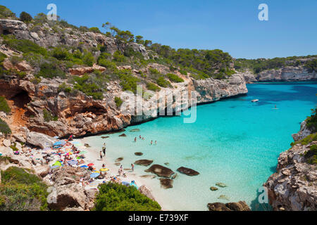 Bucht und Strand Cala Essen Moro, in der Nähe von Cala S'Amonia Bucht, Santanyi, Mallorca (Mallorca), Balearische Inseln (Islas Baleares), Spanien Stockfoto