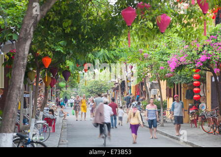 Straßenszene, Hoi an, UNESCO-Weltkulturerbe, Quang Nam, Vietnam, Indochina, Südostasien, Asien Stockfoto