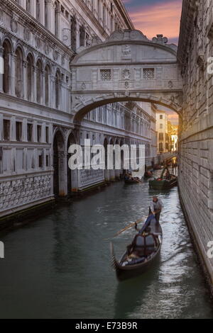 Seufzerbrücke in Venedig, UNESCO World Heritage Site, Veneto, Italien, Europa Stockfoto