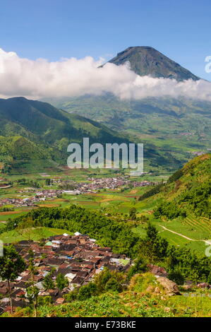 Blick über das Dieng Plateau, Java, Indonesien, Südostasien, Asien Stockfoto