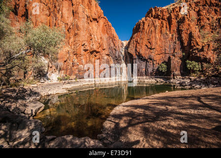 PYTHON POOL, MILLSTREAM CHICHESTER NATIONALPARK, PILBARA REGION NORD WEST, WESTERN AUSTRALIA, AUSTRALIEN Stockfoto