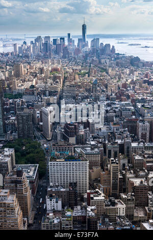 Die Wolkenkratzer ragen über Midtown Manhattan, New York City - USA. Stockfoto