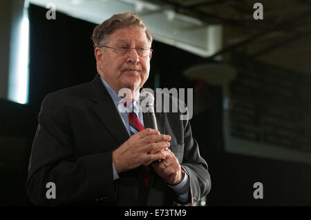 Ehemaliger Gouverneur New Hampshire und White House Chief Of Staff unter Präsident George H. W. Bush John H. Sununu Kampagnen. Stockfoto