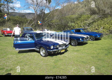 Sydney Oldtimer mieten Mitglieder Besitzer Anzeige ihrer Fahrzeuge auf einer Werbeveranstaltung in Wisemans ferry, nördlich von Sydney Stockfoto