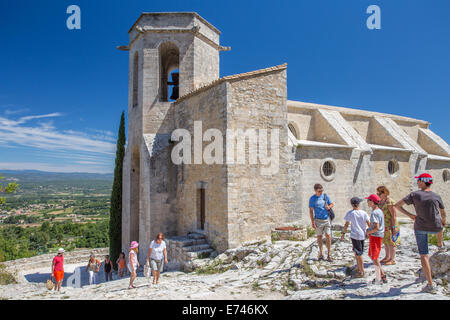 Oppede-le-Vieux alte Hügel Dorfkirche, Luberon, Provence, Frankreich Stockfoto