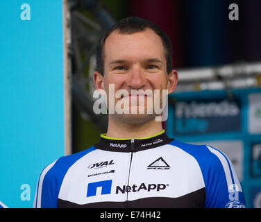 Liverpool, Merseyside, England 6. September 2014. Scott Twaites, Paul Voss, Daniel Schorn, Sam Bennet Jan Barta & Leopold Team NetApp-Endura: Deutschland Leopold Konig, der einem achtbaren siebten bei der diesjährigen Tour de France beendet, ist eine große allgemeine Klassifizierung-Anwärter eine Freunde Leben Tour of Britain. Team-Präsentationen und Einführungen auf der Bühne im Chavasse Park am Samstagabend als Fahrer für das Rennen am Sonntag richtig weiter vorbereiten. Die Tour of Britain ist Großbritanniens größte professionelle Radrennen und größte frei zu zuschauen Sportveranstaltung des Landes. Bildnachweis: Mar Photographics/Alamy Li Stockfoto