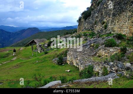 KUELAP - archäologische Stätte in CHACHAPOYAS. Abteilung von Amazonas. Peru Stockfoto