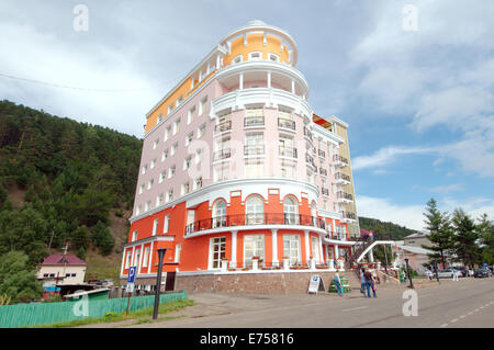 Hotel Leuchtturm, Listwjanka, Irkutsky Bezirk, Region Irkutsk, Baikalsee, Sibirien, Russland Stockfoto