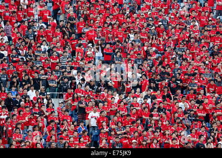 Saitama, Japan. 7. Sep, 2014. Urawa Reds Fans Football/Soccer: 2014 J.League Yamazaki Nabisco Cup Viertelfinale match zwischen Urawa Reds 2-2 Sanfrecce Hiroshima im Saitama Stadium 2002 in Saitama, Japan. © AFLO SPORT/Alamy Live-Nachrichten Stockfoto