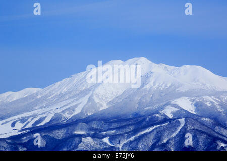 Mount Akita-Komagatake im winter Stockfoto