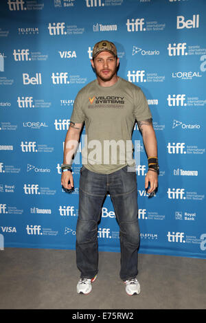 Toronto, Kanada. 06. Sep, 2014. Schauspieler Tom Hardy stellt bei dem Fototermin von 'The Drop' während der 39. Toronto International Film Festival (TIFF) in Toronto, Kanada, 6. September 2014. Foto: Hubert Boesl - NO-Draht-SERVICE-/ Dpa/Alamy Live News Stockfoto