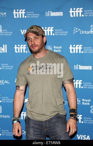 Toronto, Kanada. 06. Sep, 2014. Schauspieler Tom Hardy stellt bei dem Fototermin von 'The Drop' während der 39. Toronto International Film Festival (TIFF) in Toronto, Kanada, 6. September 2014. Foto: Hubert Boesl - NO-Draht-SERVICE-/ Dpa/Alamy Live News Stockfoto