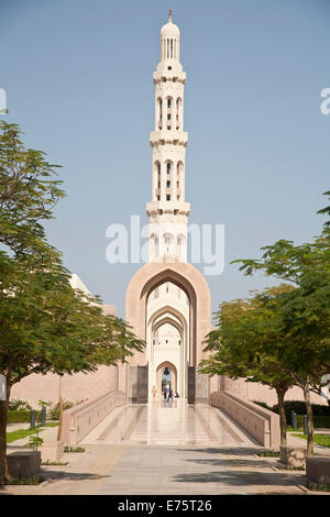Minarett, Sultan Qaboos Grand Mosque, Muscat, Oman Stockfoto