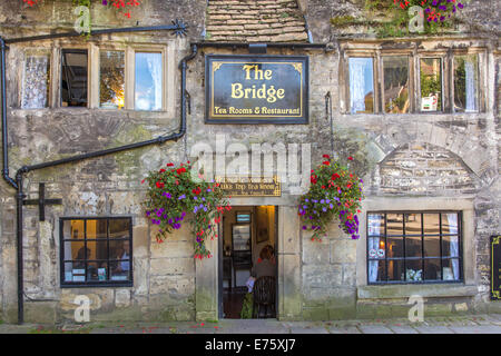 Die Brücke Teestube Bradford on Avon, Wiltshire, England, UK Stockfoto