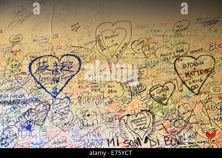 Botschaften der Liebe, das Haus der Julia, Casa Capuleti, Verona, Veneto, Italien Stockfoto