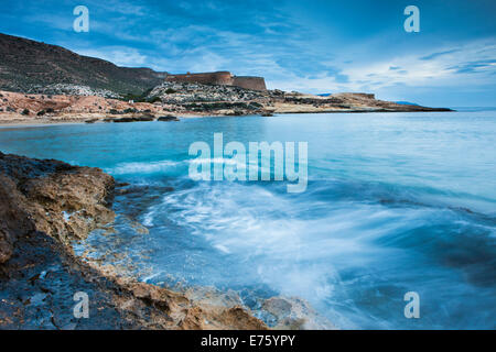 Festung Castillo de San Miguel, Cala del Cuervo, Cabo de Gata-Níjar Natural Park, Andalusien, Spanien Stockfoto