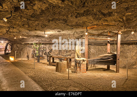 Besucher-tour durch das Salz mine in Bex. Stockfoto