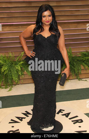 2014 Vanity Fair Oscar Party im Sunset Tower West Hollywood mit statt: Mindy Kaling wo: West Hollywood, Kalifornien, USA bei: 2. März 2014 Stockfoto