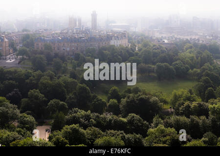 Blick über den Kelvingrove Park und Park Zirkus Glasgow University Stockfoto