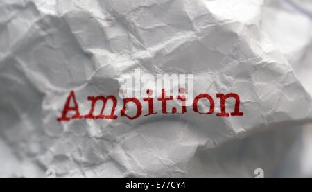 Ehrgeiz Text auf Papier Stockfoto