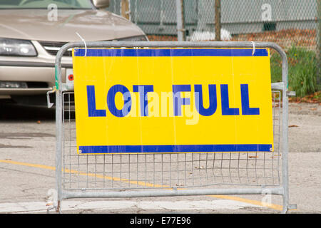 Parkplatz voller Zeichen an der CNE-Gelände in Toronto, Ontario, Kanada Stockfoto