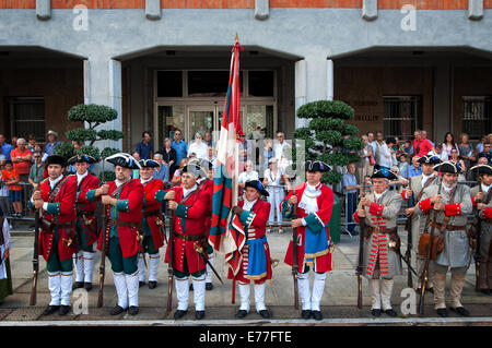 Turin, Italien. 7. Sep, 2014. Reenactment der Belagerung von Turin 1706 - Piazza s. Giovanni Credit: wirklich Easy Star/Alamy Live News Stockfoto