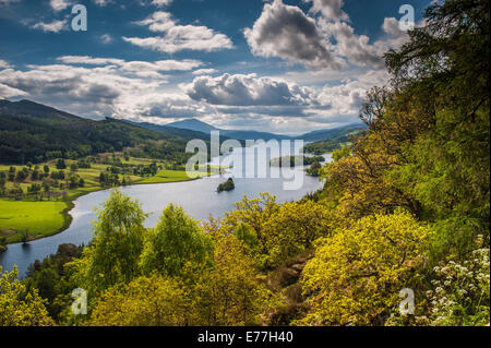 Queens View in der Nähe von Pitlochry, Schottland nach Westen entlang Loch Tummel Stockfoto