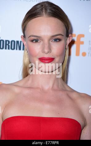 Toronto, ON, Canada. 8. Sep, 2014. bei der Ankunft für noch ALICE Premiere auf dem Toronto International Film Festival 2014, Winter Garden Theatre, Toronto, ON 8. September 2014. Bildnachweis: Gregorio Binuya/Everett Collection/Alamy Live-Nachrichten Stockfoto