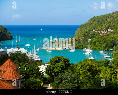 Ansicht von Marigot Bay mit Yachten, Castries, St. Lucia Insel, kleine Antillen, Windward Islands, St. Lucia Stockfoto