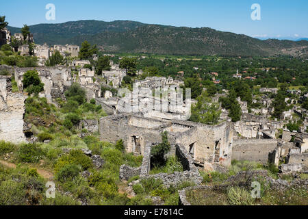 Kayaköy, ursprünglich bekannt als Livissi Geisterdorf in der Nähe von Fethiye, türkische Riviera, Türkei Stockfoto