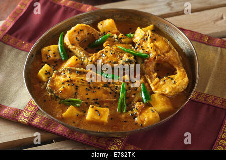 Macher Jhol. Beliebte Fischcurry Bengal Indien Stockfoto