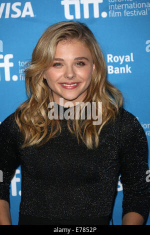 Toronto, Kanada. 07. Sep, 2014. Schauspielerin Chloe Grace Moretz stellt bei dem Fototermin von "The Equalizer" während der 39. Toronto International Film Festival (TIFF) in Toronto, Kanada, 7. September 2014. Foto: Hubert Boesl - kein Draht-SERVICE-/ Dpa/Alamy Live News Stockfoto