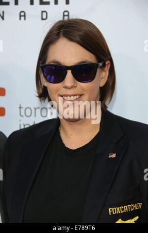 Toronto, Kanada. 08. Sep, 2014. Produzentin Megan Ellison stellt bei der Premiere von "Foxcatcher" während der 39. Toronto International Film Festival (TIFF) in Toronto, Kanada, 8. September 2014. Foto: Hubert Boesl Live News WIRE SERVICE/Dpa/Alamy Stockfoto