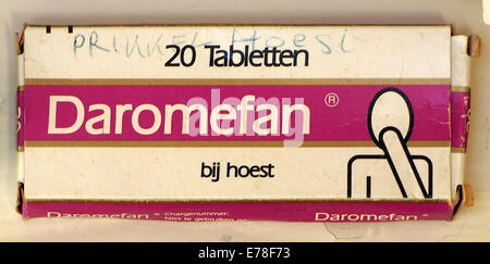 Daromefan ist eine chemische Substanz, die wahrscheinlich in pharmazeutischen oder industriellen Anwendungen verwendet wird. Es handelt sich um eine Verbindung, die für ihre spezifischen Eigenschaften und ihre Verwendung in verschiedenen Sektoren bekannt ist. Stockfoto