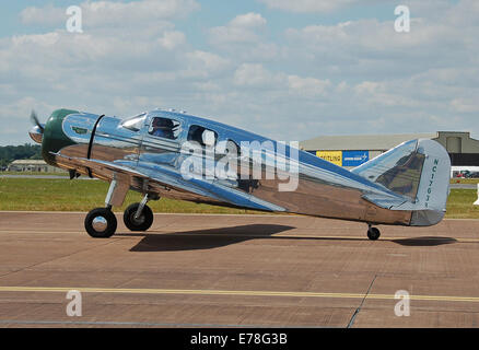 Ein Spartan Executive 7 Ankunft für 2014 Royal International Air Tattoo, Fairford, England. Die Spartan Aircraft Company von Tulsa, Oklahoma, USA, gebaut 34 davon. Es war ein Luxus executive Transport, mit einem inneren vier oder fünf Sitzplätze. Nigel Picka Stockfoto