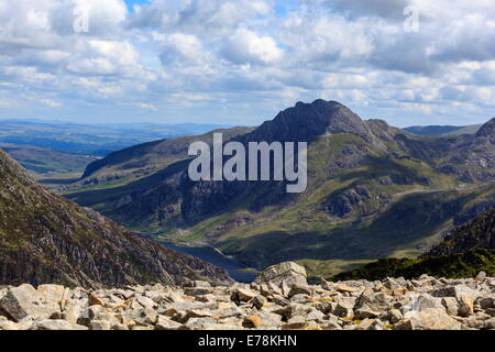 Tryfan und das Ogwen-Tal betrachtet von Mynydd Perfedd Stockfoto