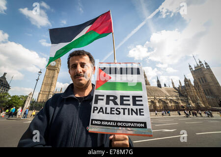 London, UK. 9. September 2014. "Free Palästina" Demonstrant außerhalb Parlament 2014 Credit: Guy Corbishley/Alamy Live News Stockfoto