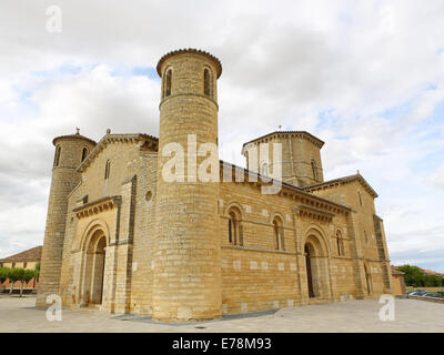 Berühmten romanischen Kirche von St. Martin von Tours (11. Jahrhundert) in Fromista, Castilla y León, Spanien. Stockfoto