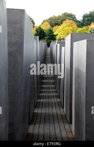 Das Holocaust-Mahnmal in Berlin. Stockfoto